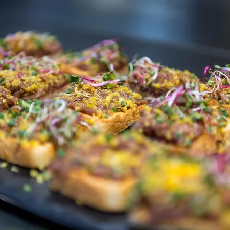 فندق Zur Sonne - - Restaurant - Boutique غوساو