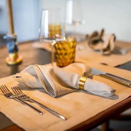 فندق Zur Sonne - - Restaurant - Boutique