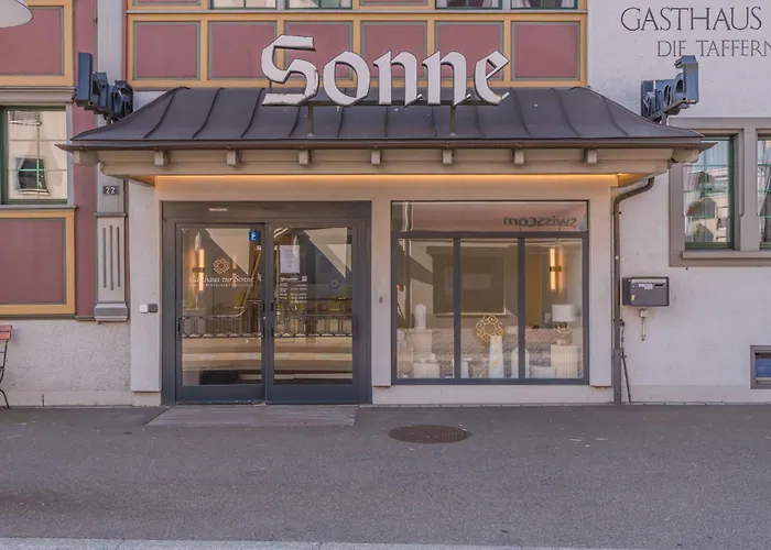 Zur Sonne - - Restaurant - Boutique Hotel
