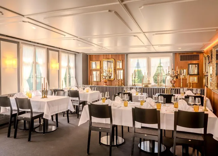 Zur Sonne - - Restaurant - Boutique