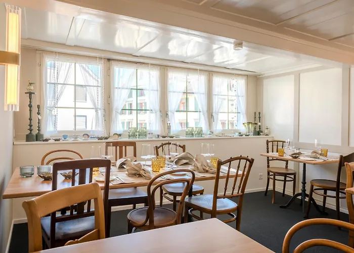 Zur Sonne - - Restaurant - Boutique 3* Gossau (St. Gallen)