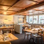 Hotel Zur Sonne - - Restaurant - Boutique 3*