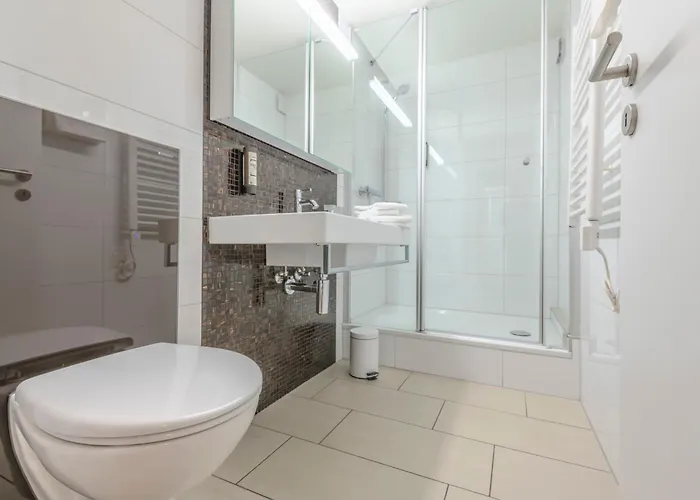 Zur Sonne - - Restaurant - Boutique